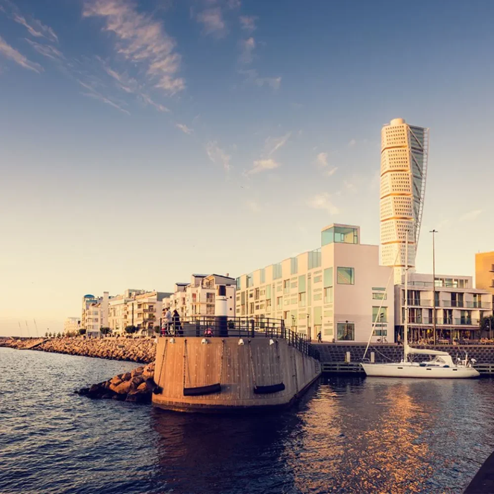 västrta-hamnen-malmö-vaccincenter-varvet
